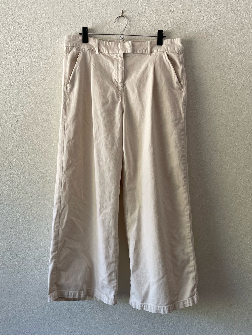 American Eagle Wide Leg Pants Women’s 16 Ivory Stretch High Rise Trouser Jeans